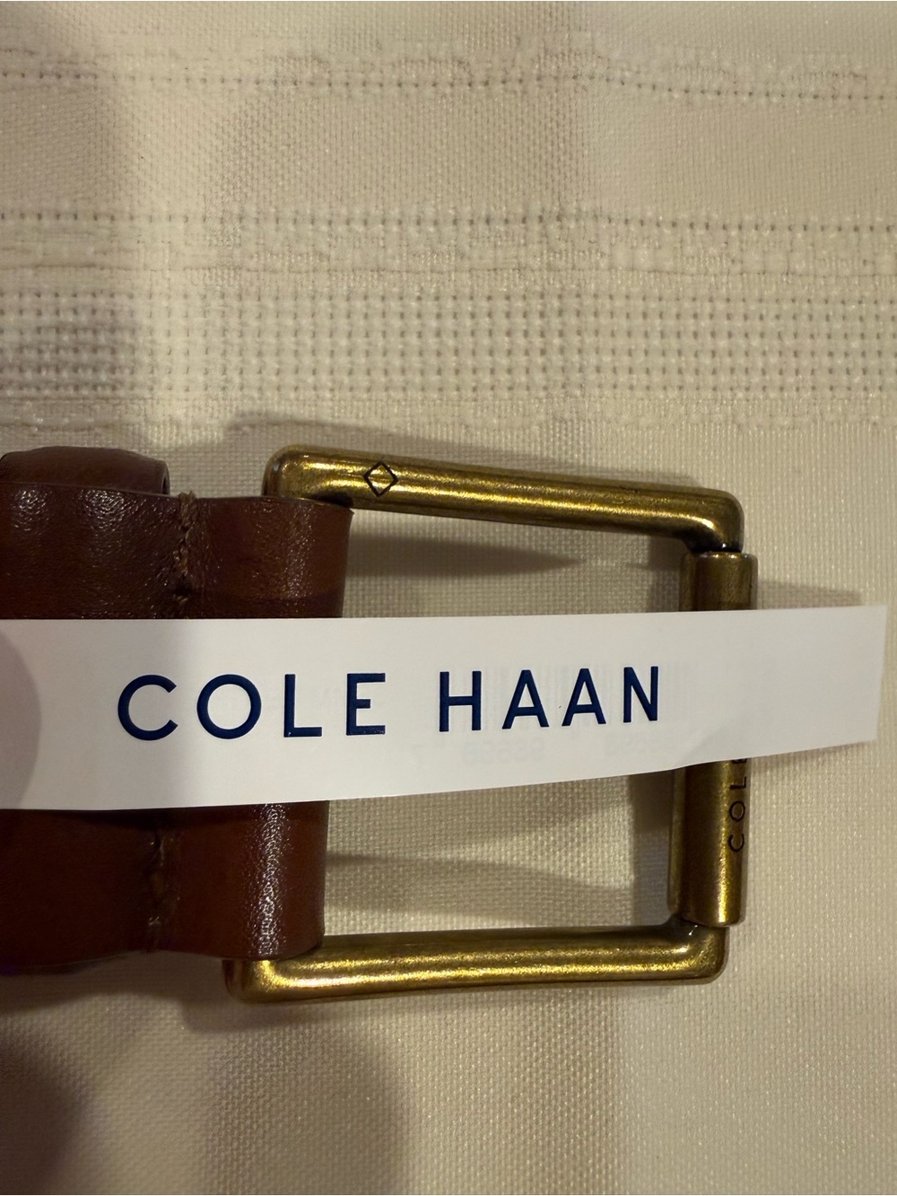 Cole Haan men’s leather belt size 36. New. Deep brown. Beautiful belt.